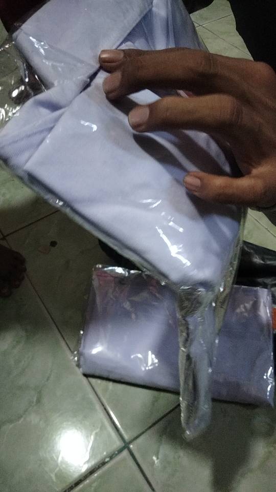 Seragam Dinas Pria Putih Bahan Lembut Full Steam - Foto ulasan pembeli