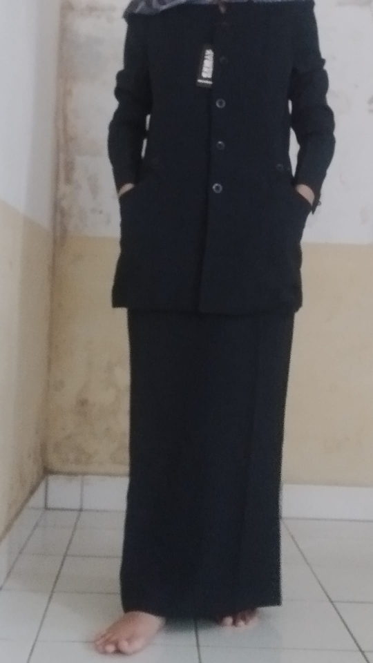 Seragam Guru Biru Dongker Stelan Rok/Celana Cerista Blazer - Foto ulasan pembeli