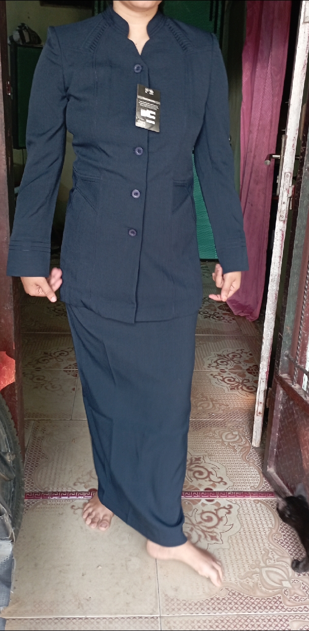 Seragam Guru Biru Dongker Stelan Rok/Celana Cerista Blazer - Foto ulasan pembeli