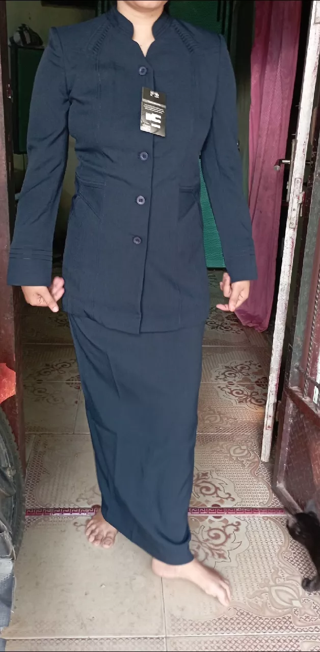 Seragam Guru Biru Dongker Stelan Rok/Celana Cerista Blazer - Foto ulasan pembeli