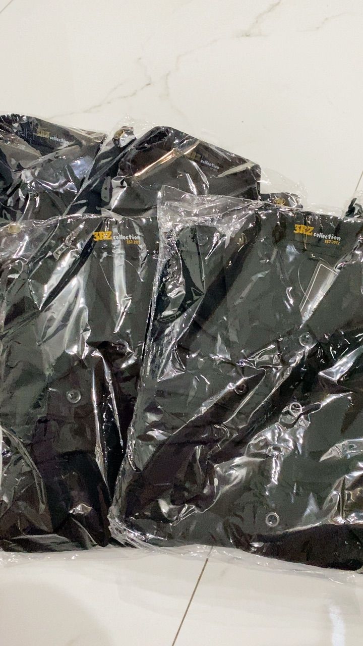 Seragam Kerja Pria Navy Hitam Baju Dinas Terbaru - Foto ulasan pembeli