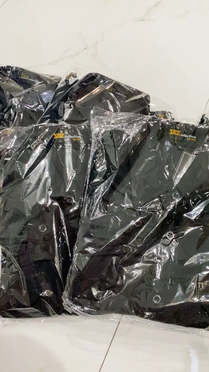 Seragam Kerja Pria Navy Hitam Baju Dinas Terbaru - Foto ulasan pembeli