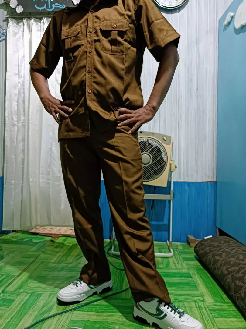 Seragam Kerja Pria Asyraf By Syakira Semi Wool - Foto ulasan pembeli