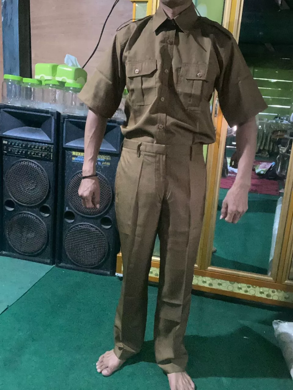 Seragam Kerja Pria Asyraf By Syakira Semi Wool - Foto ulasan pembeli