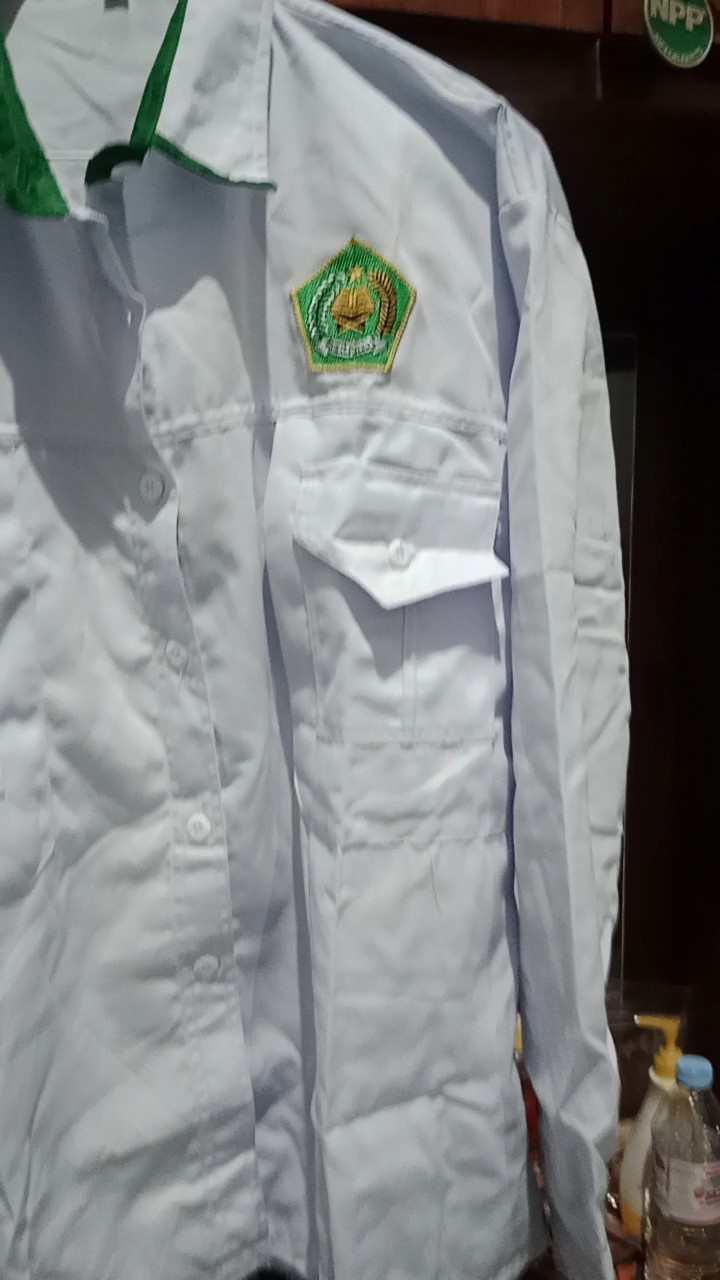 Seragam Pertiwi PDH Pria Khaki Premium S-XXXL - Foto ulasan pembeli