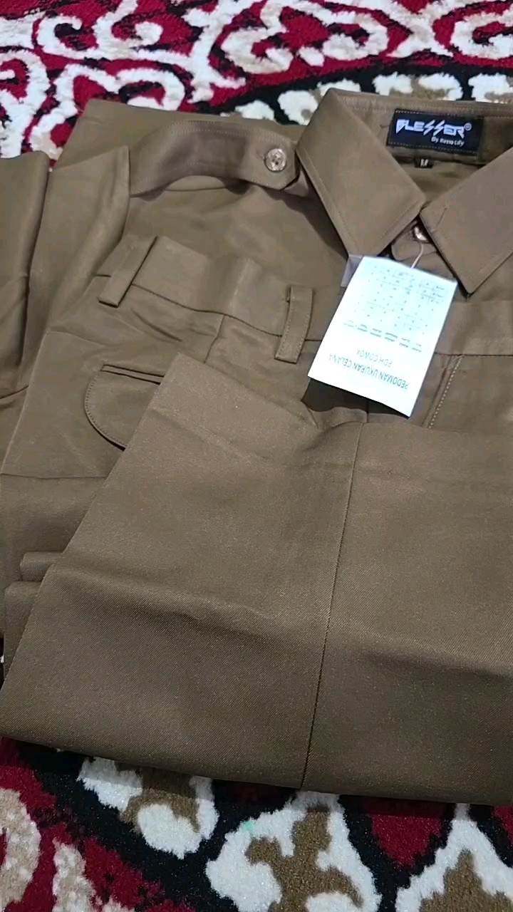 Seragam PNS Pria Cokelat Khaki Premium Nyaman - Foto ulasan pembeli