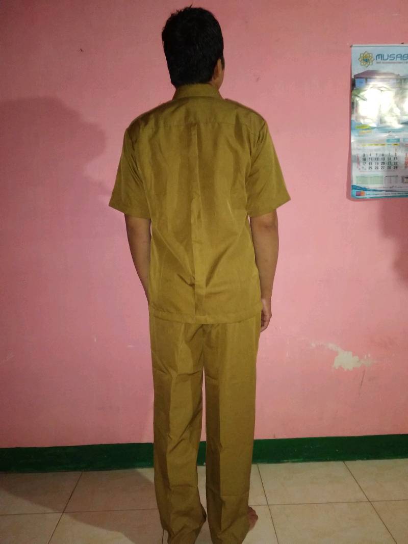 Seragam PNS Pria Pemda Coklat Khaki Setelan Dinas Lengan Pendek - foto 10 dari 10, luthfiafdilazis