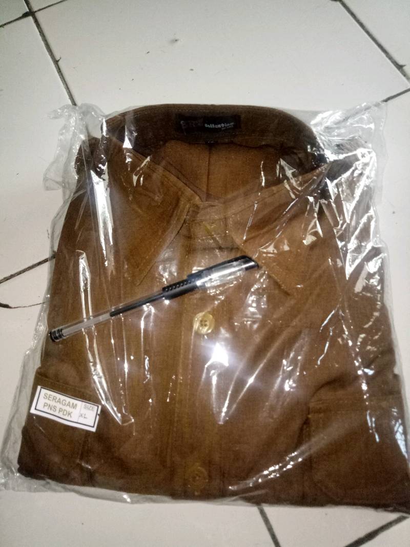 Seragam PNS Pria Pemda Coklat Khaki Setelan Dinas Lengan Pendek - Foto ulasan pembeli