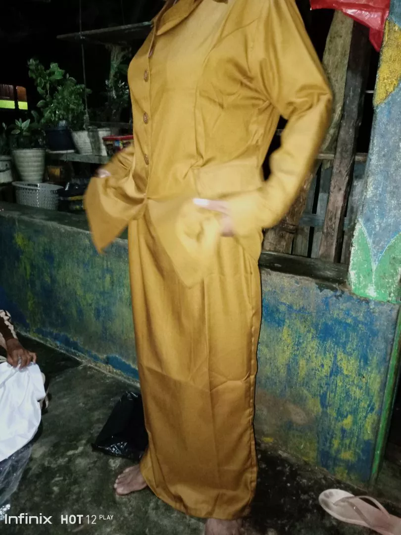 Seragam PNS Wanita Katun Adem Nyaman Khaki - Foto ulasan pembeli
