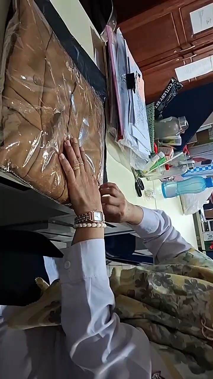 Seragam PNS Wanita Khaki Bahan Toyobo Setelan Rok PDH - Baju Pemda ASN - Foto ulasan pembeli