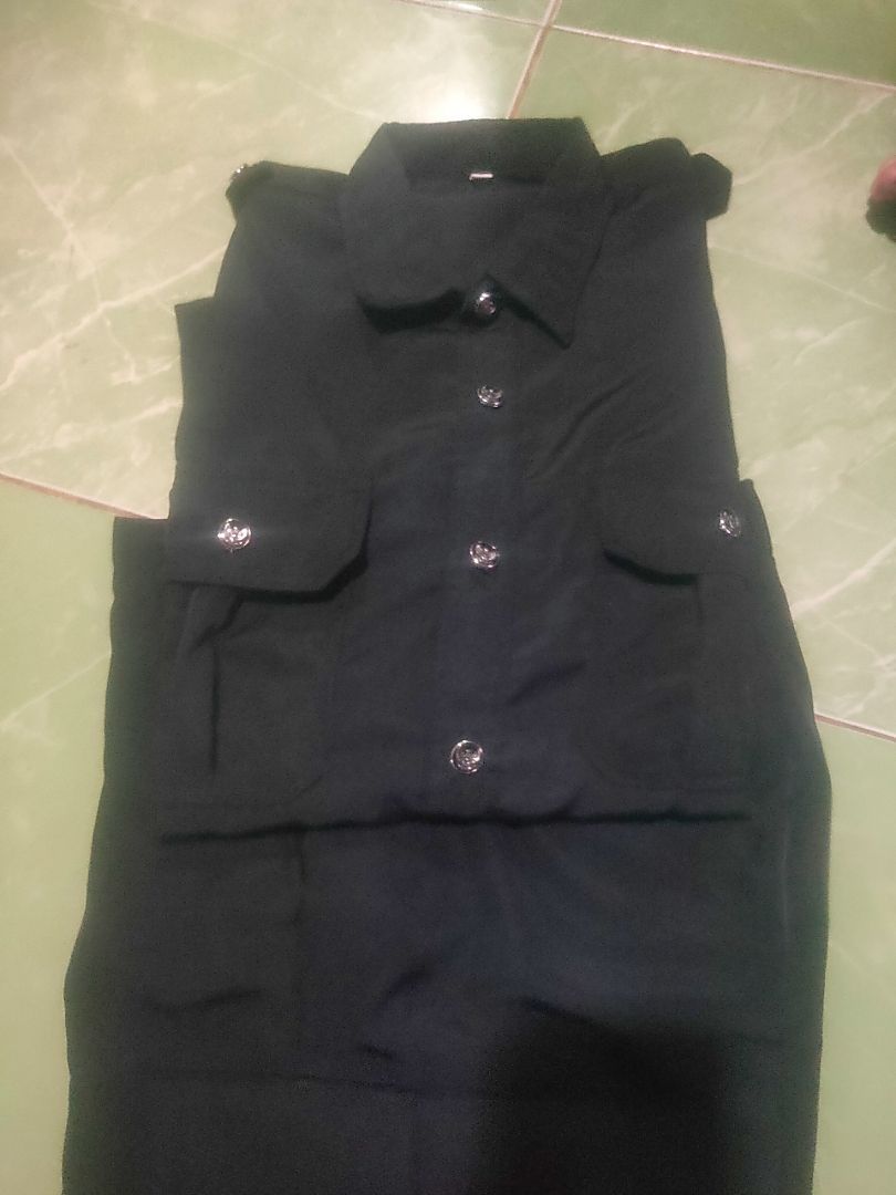 Seragam Safari Security Guru PNS Lengan Pendek Panjang Warna Hitam - Foto ulasan pembeli