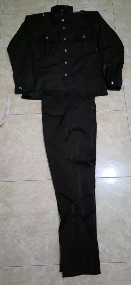 Seragam Safari Security Guru PNS Lengan Pendek Panjang Warna Hitam - Foto ulasan pembeli