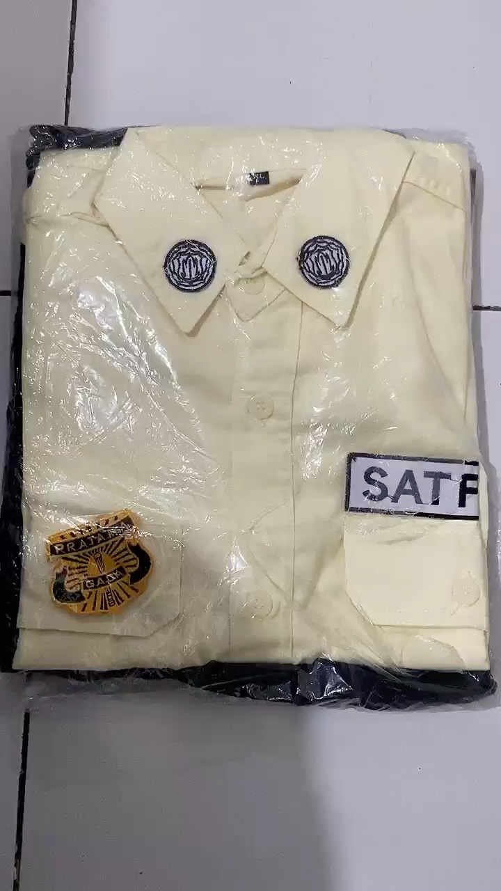 Seragam Satpam Krem Terbaru Fullset Adem Nyaman - Foto ulasan pembeli