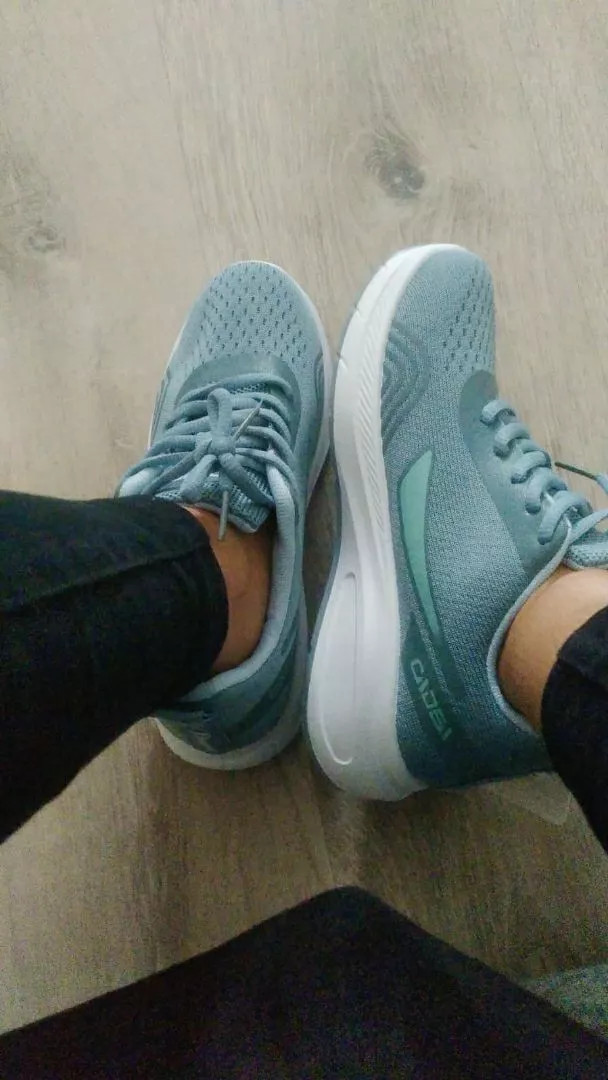 SGD [FREE BOX] Sepatu Sneakers Wanita Non Slip - Foto ulasan pembeli