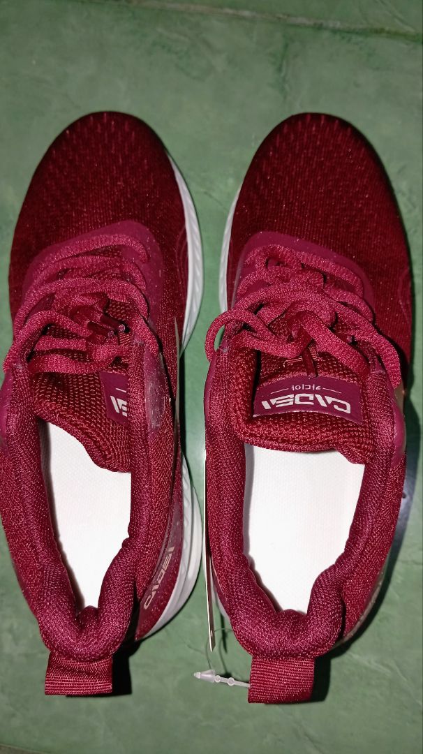 SGD [FREE BOX] Sepatu Sneakers Wanita Non Slip - Foto ulasan pembeli