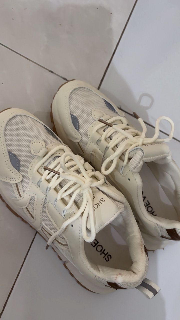 SHOEVO Sneakers Nyaman Chic untuk Wanita Sepatu Shoes Wanita Bernapas Bergaya Dalam ST076 - foto 5 dari 10, mrymm06_