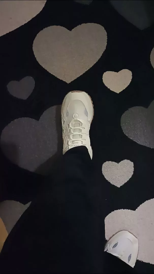 SHOEVO Sneakers Nyaman Chic untuk Wanita Sepatu Shoes Wanita Bernapas Bergaya Dalam ST076 - Buyer review photo