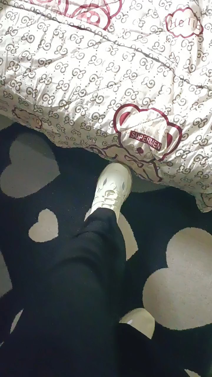 SHOEVO Sneakers Nyaman Chic untuk Wanita Sepatu Shoes Wanita Bernapas Bergaya Dalam ST076 - Buyer review photo
