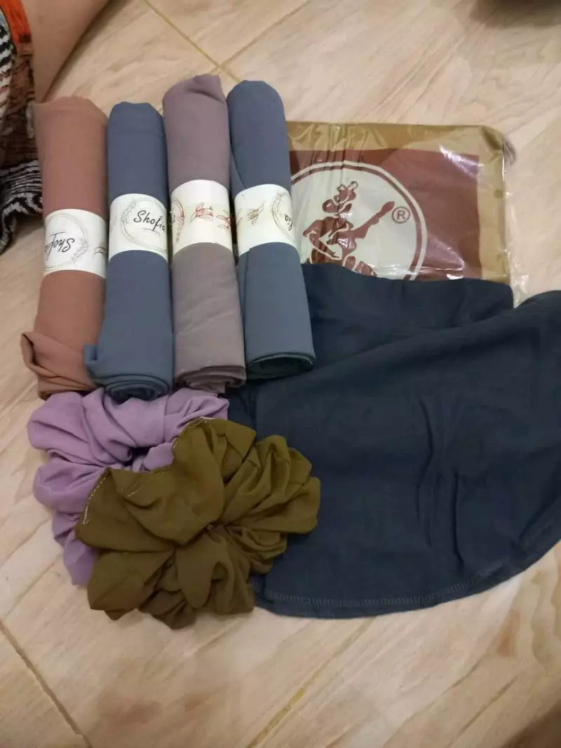 Shofia Hijab Pashmina Ceruty Babydoll Lembut - Foto ulasan pembeli