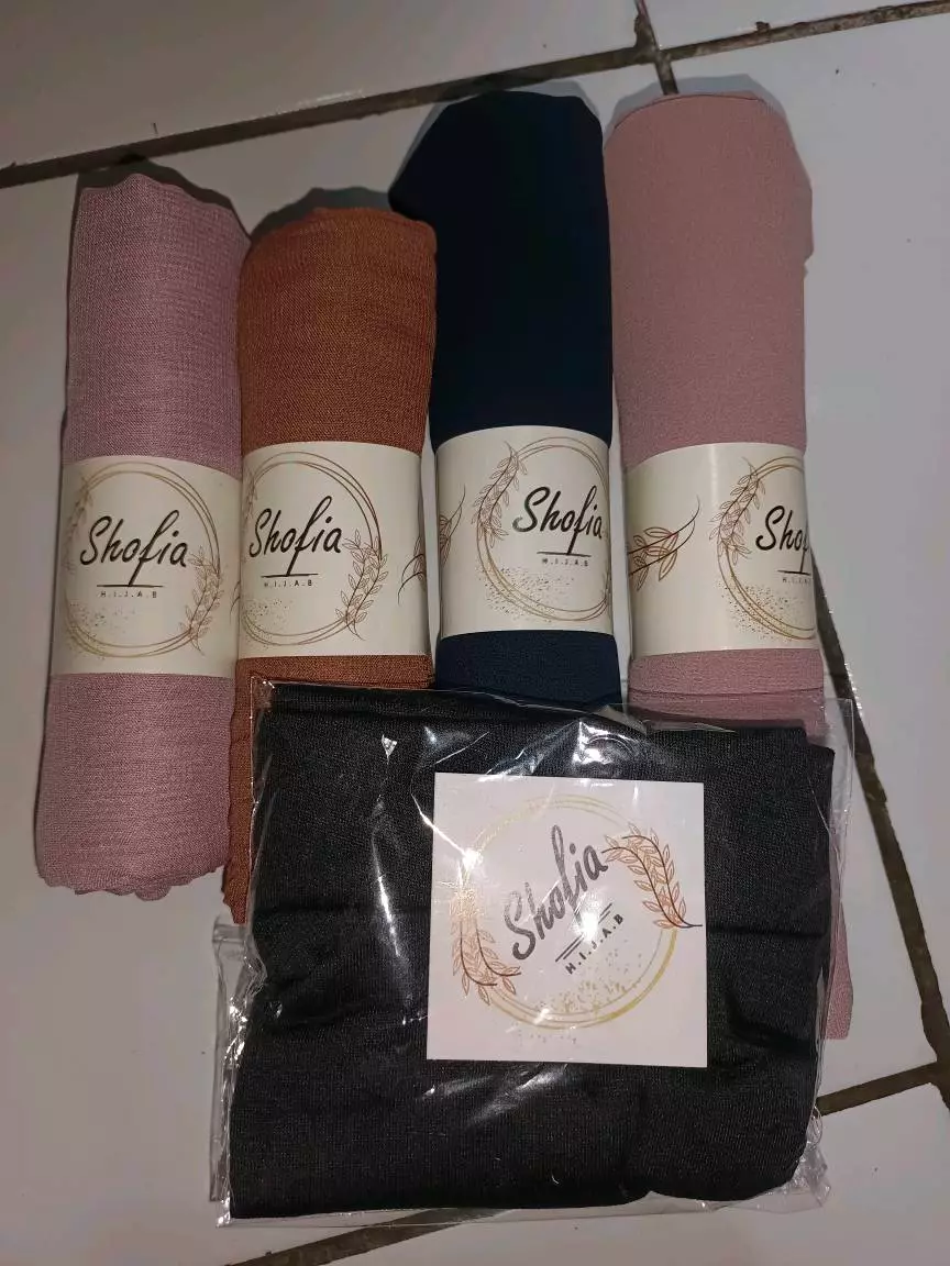 Shofia Hijab Pashmina Ceruty Babydoll Lembut - Foto ulasan pembeli