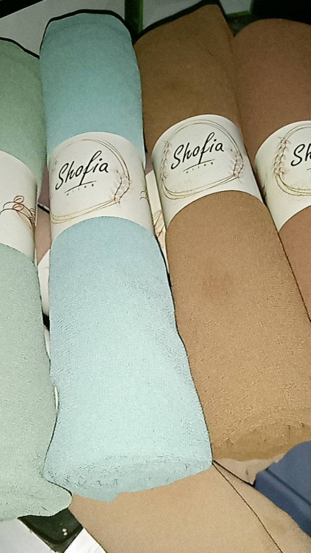 Shofia Hijab Pashmina Ceruty Babydoll Lembut - Foto ulasan pembeli