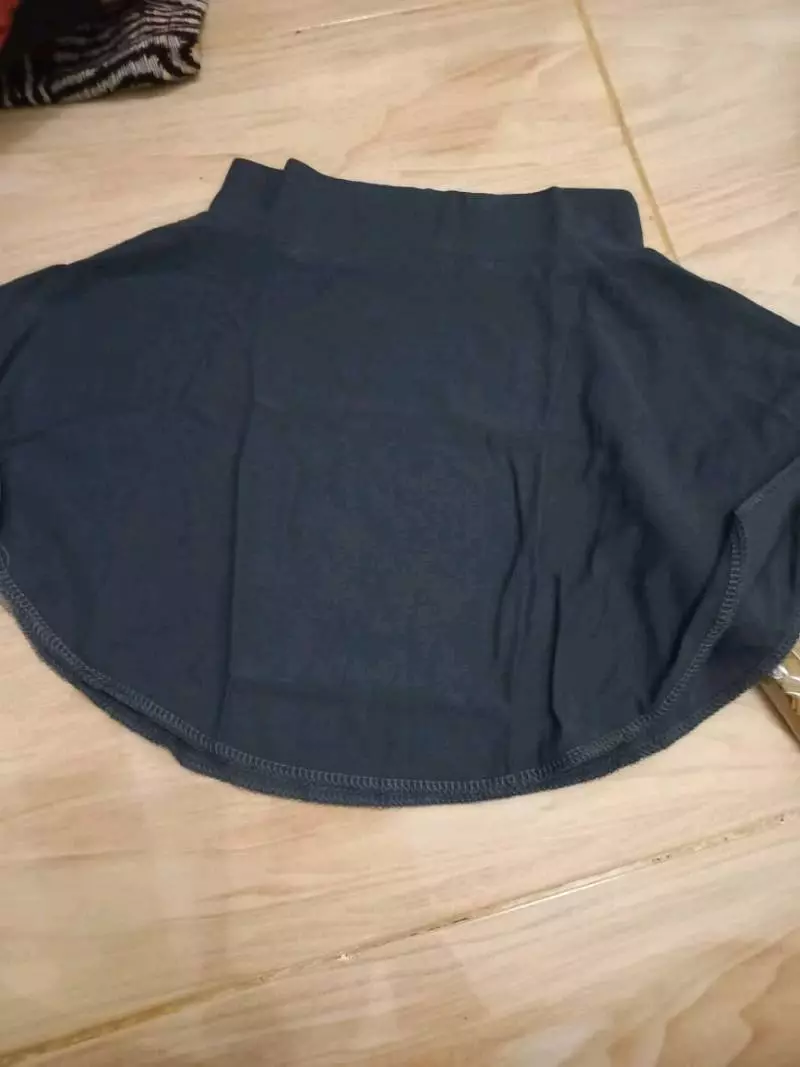 Shofia Hijab Pashmina Ceruty Babydoll Lembut - Foto ulasan pembeli