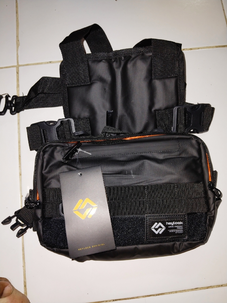 Sling Pouch KYOTO Pouch Mini Wallet Dompet Kartu Neckbag Dompet Coin Sling Bag Pouch Mini - Foto ulasan pembeli
