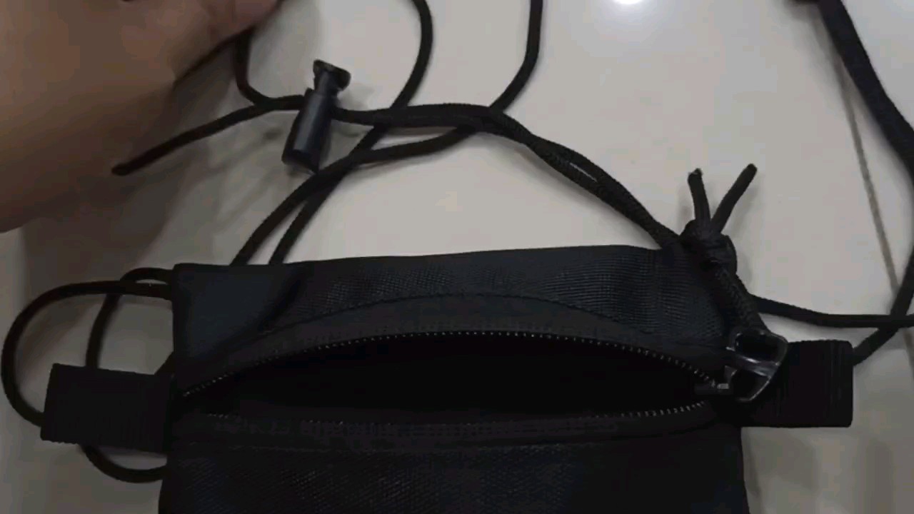 Sling Pouch KYOTO Pouch Mini Wallet Dompet Kartu Neckbag Dompet Coin Sling Bag Pouch Mini - Foto ulasan pembeli