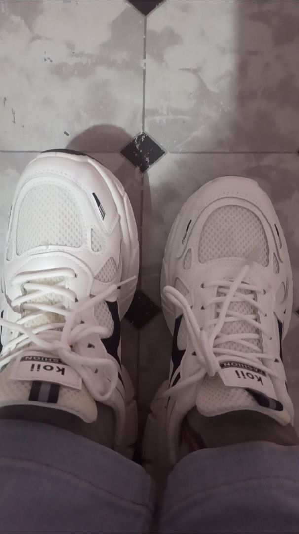 Syra Sepatu Olahraga Wanita Korea Style Ringan Empuk Kekinian Terbaru - foto 8 dari 10