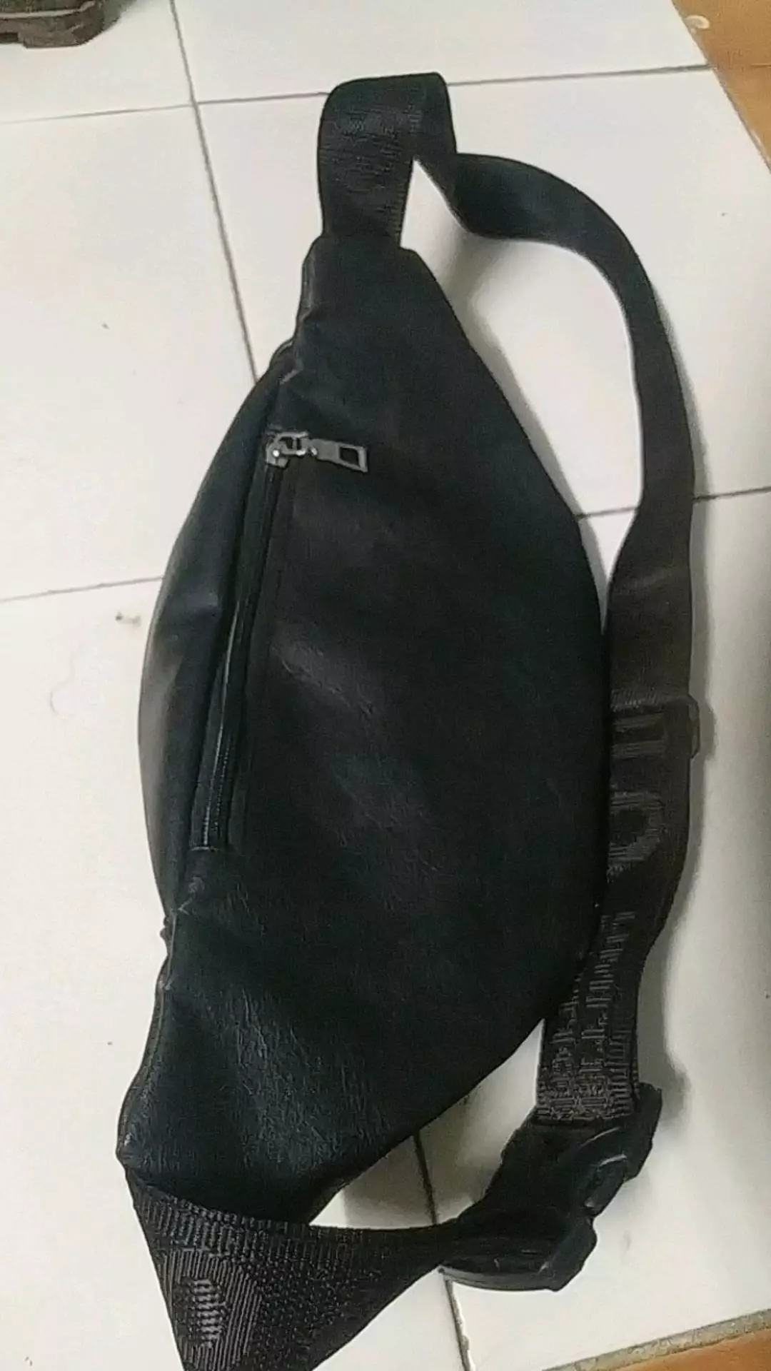 Polo Amstar Compact Waistbag Pria Multifungsi Kulit - Foto ulasan pembeli