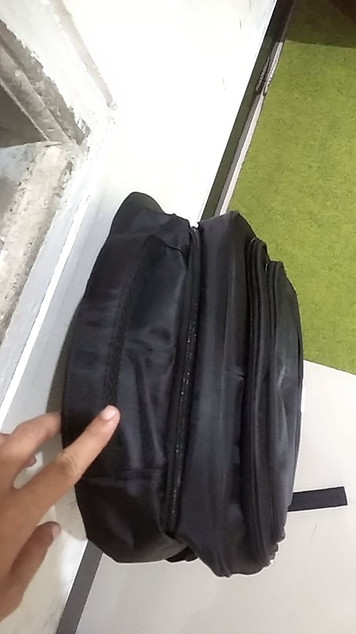 Polo Hiero Tas Ransel Laptop Polo Hiero 71003 (Free Rain Cover+USB Extension) - Foto ulasan pembeli