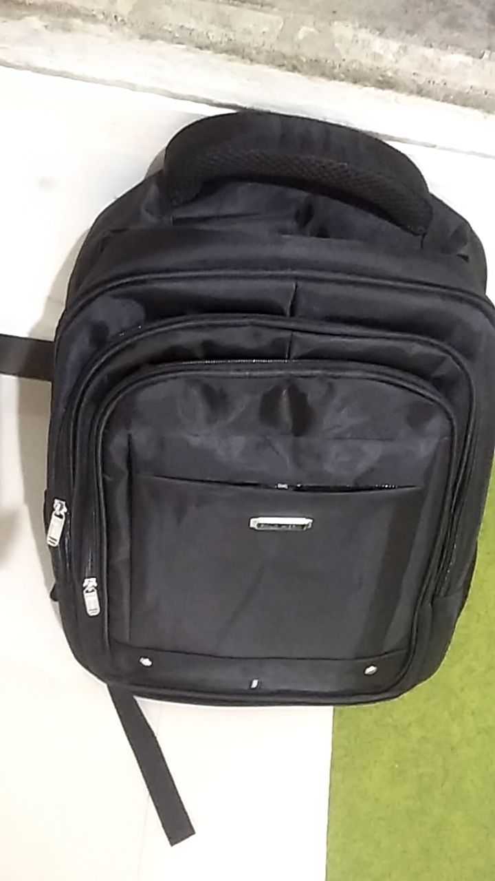 Polo Hiero Tas Ransel Laptop Polo Hiero 71003 (Free Rain Cover+USB Extension) - Foto ulasan pembeli