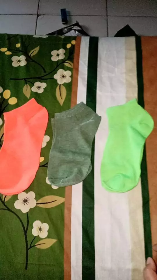 Paket 3 Pasang Kaos Kaki Pendek Unisex Lembut - Foto ulasan pembeli