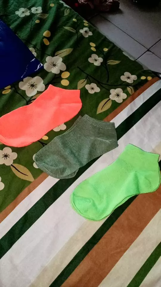 Paket 3 Pasang Kaos Kaki Pendek Unisex Lembut - Foto ulasan pembeli