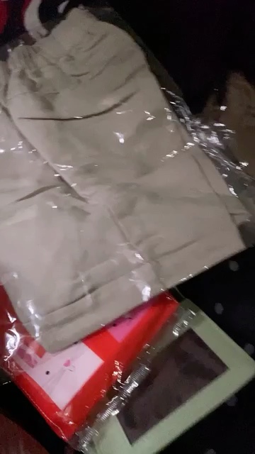 Foto ulasan pembeli nesaapriliasuhendra, varian CREAM-MOKA-HITAM,Int: XL