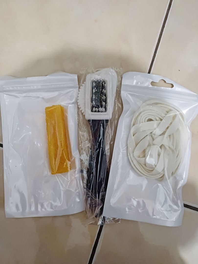 Paket Pembersih Sepatu Suede Nubuck Bonus Tali - foto 6 dari 10, fefardiancandra23