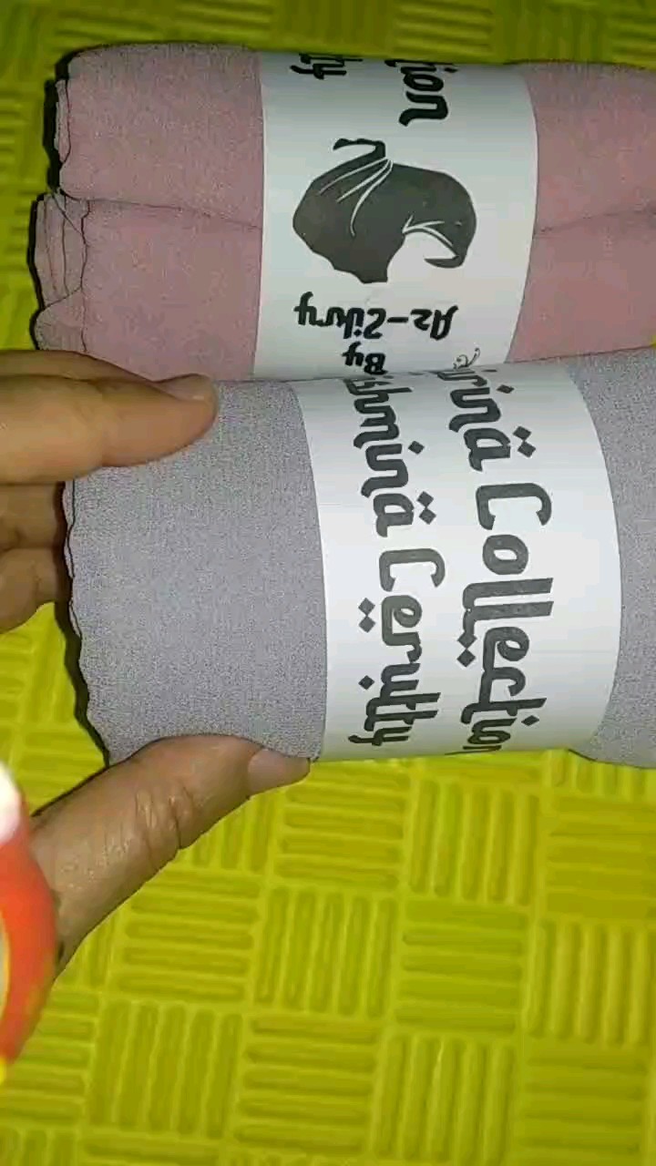 Foto ulasan pembeli amihnyakhan, varian Abu Silver, Blush Pink