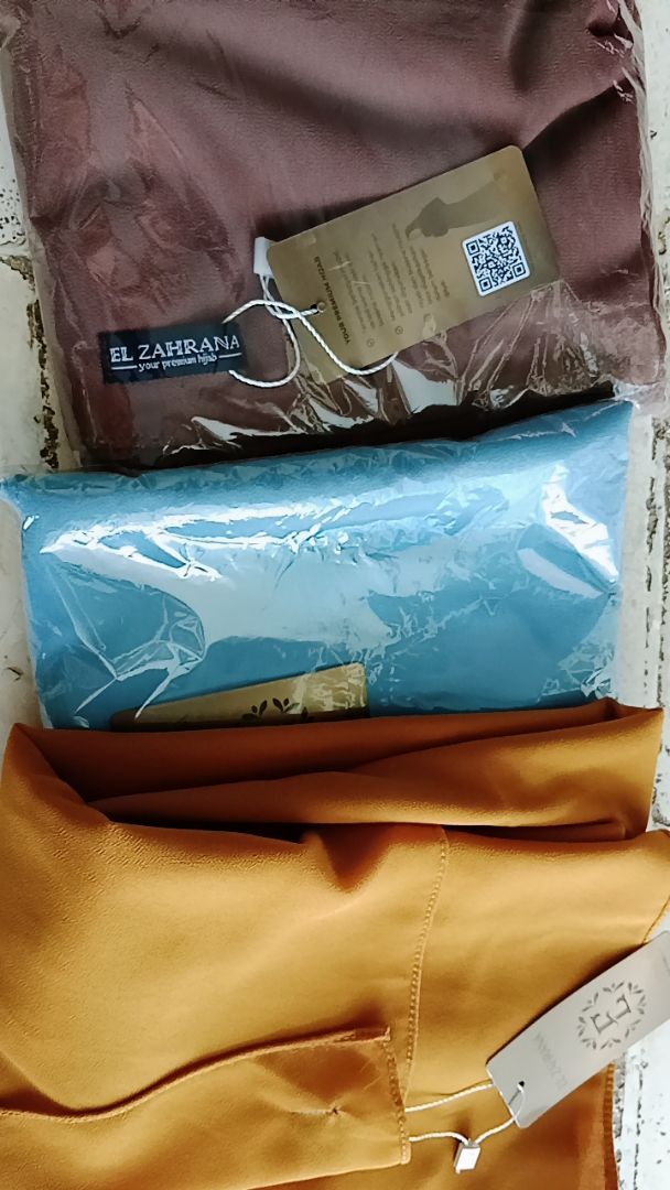 Pashmina Ceruty Babydoll Premium El Zahrana - Foto ulasan pembeli