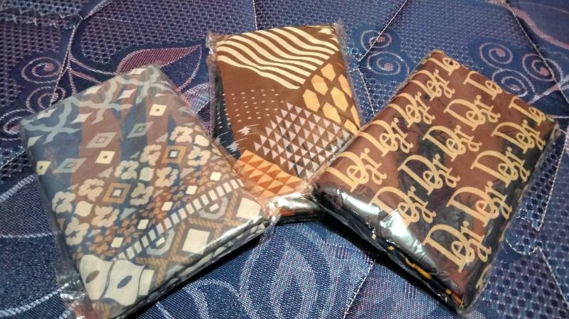 Pashmina Ceruty Premium Ombre Shawl Hijab Aretha - Foto ulasan pembeli