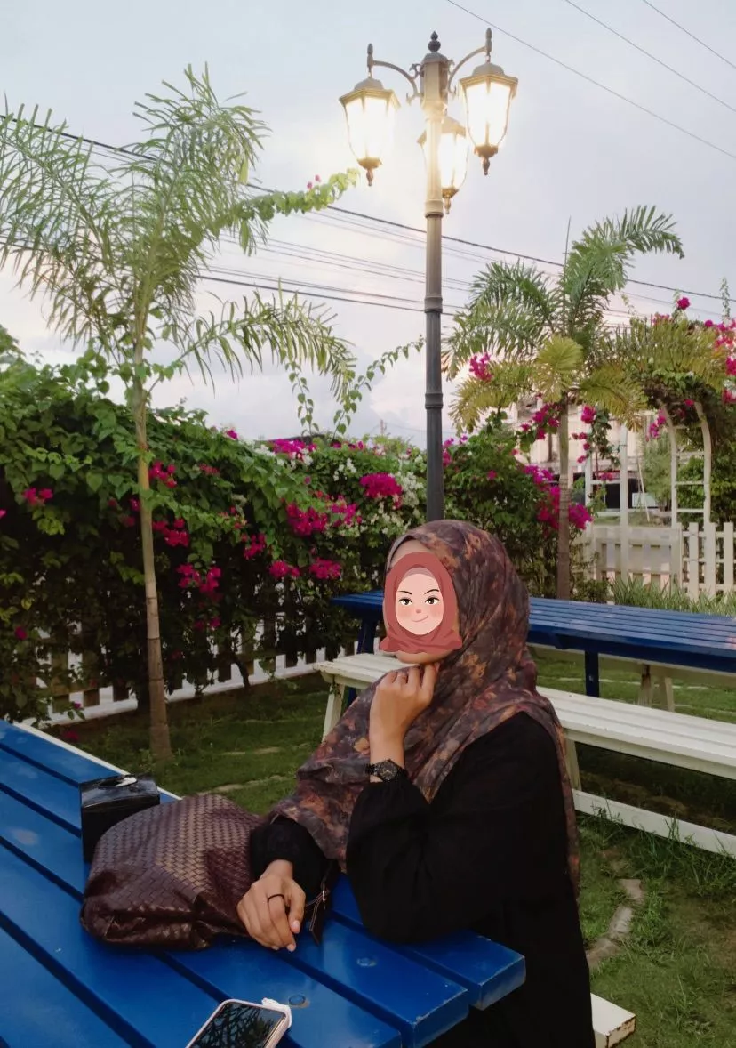 Pashmina Ceruty Premium Ombre Shawl Hijab Aretha - Foto ulasan pembeli