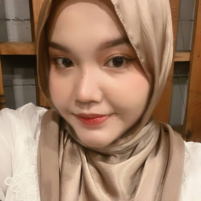 Pashmina Ceruty Premium Ombre Shawl Hijab Wanita - Foto ulasan pembeli