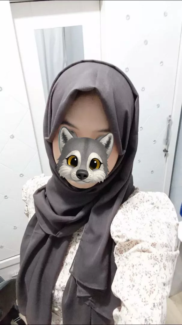 Pashmina Dubai Premium Voal Adem By Almahira - Foto ulasan pembeli