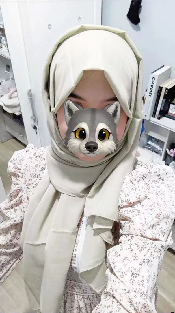 Pashmina Dubai Premium Voal Adem By Almahira - Foto ulasan pembeli