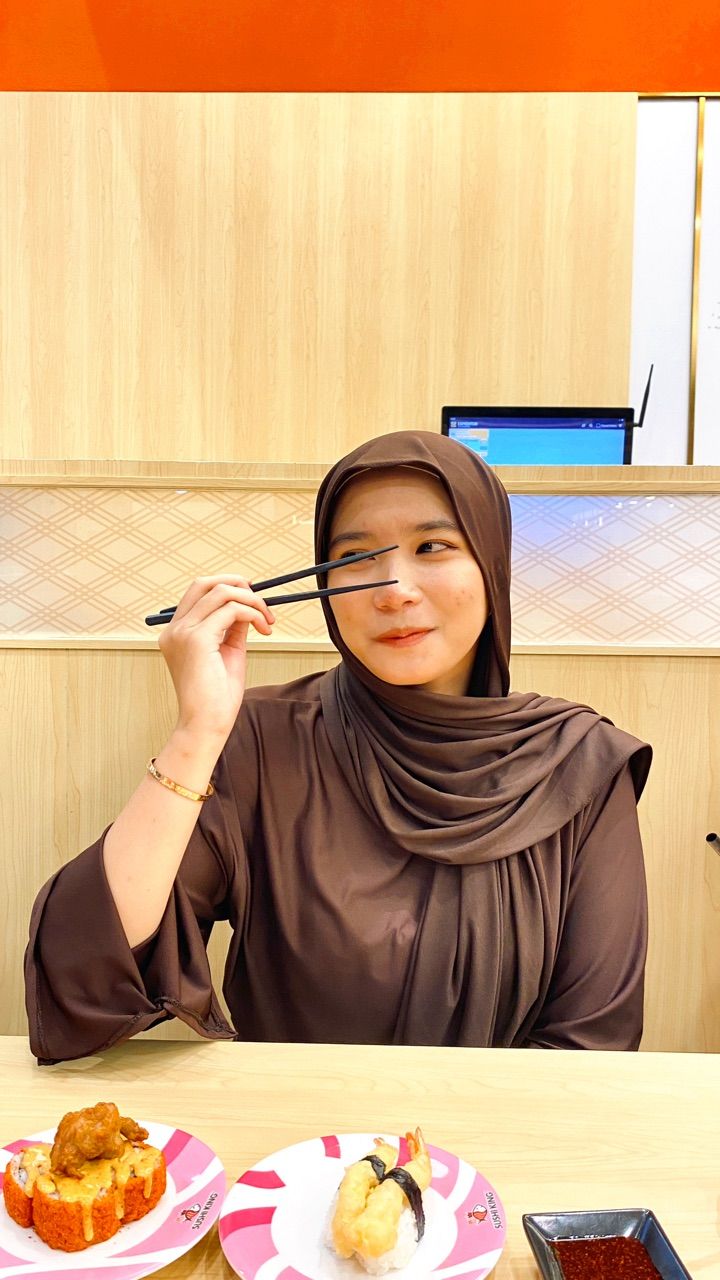 Pashmina Kaos Jersey Premium Kerudung Hijab Jilbab Pasmina Mleyot Warna Polos - foto 2 dari 10, aniisa.auliaa