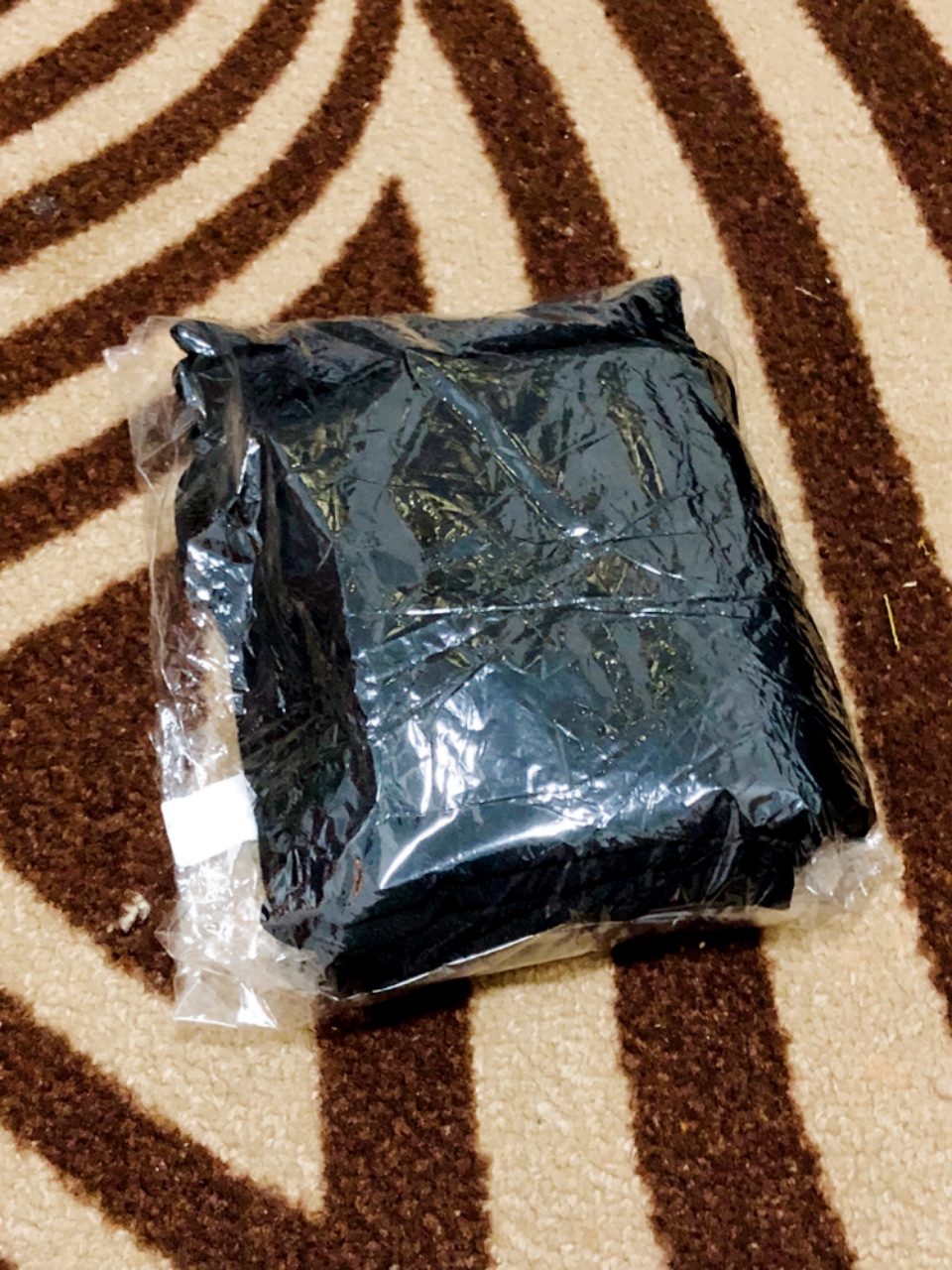 Pashmina Kaos Jersey Premium Kerudung Hijab Jilbab Pasmina Mleyot Warna Polos - Foto ulasan pembeli