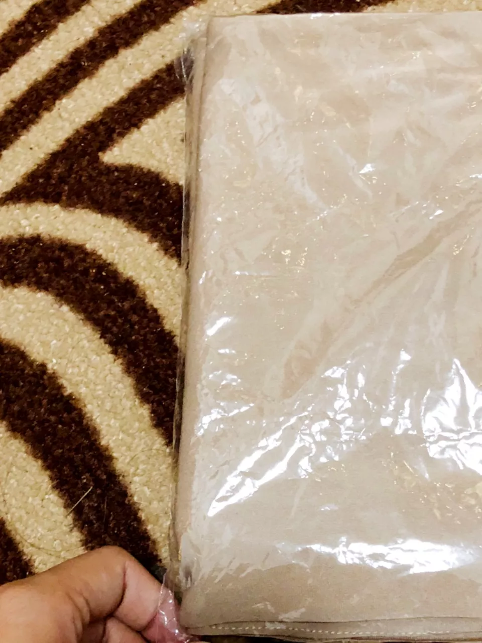 Pashmina Kaos Jersey Premium Kerudung Hijab Jilbab Pasmina Mleyot Warna Polos - Foto ulasan pembeli