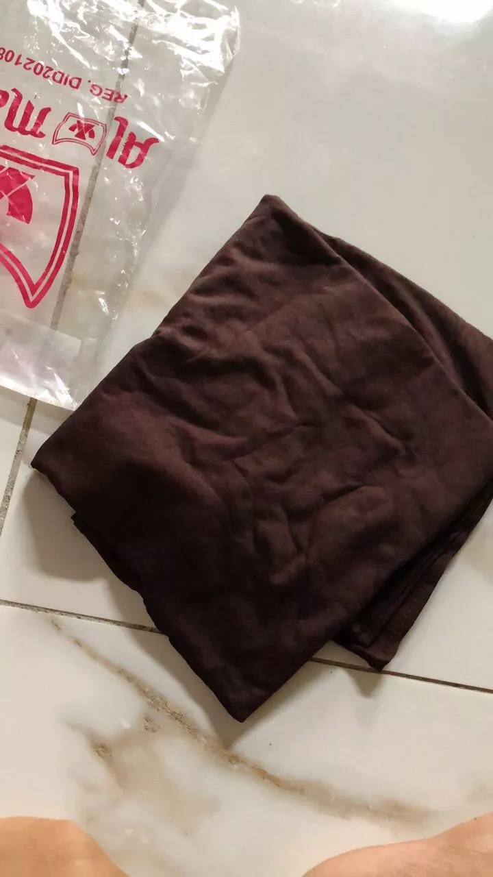Pashmina Kaos Rayon Tencel Premium Free Poucth - Foto ulasan pembeli