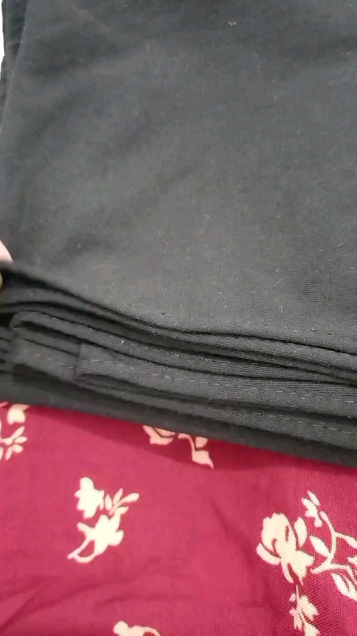 Pashmina Kaos Rayon PE Meleyot/Pashmina Kaos oman premium/pasmina kaos rayon Meleyot - Foto ulasan pembeli