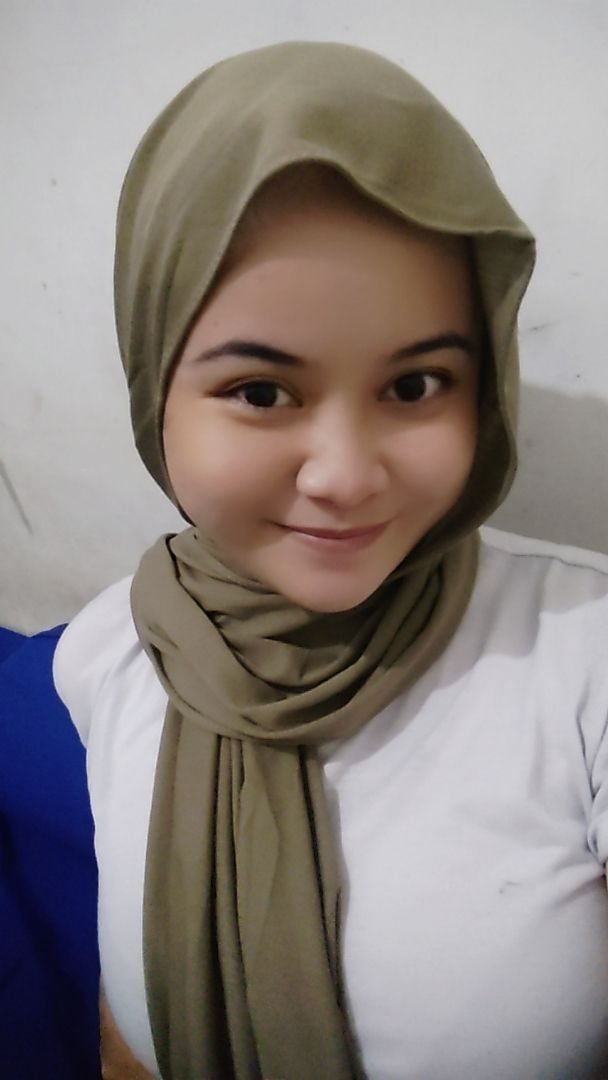 Pashmina Kaos Rayon Premium Adem Lentur - Foto ulasan pembeli