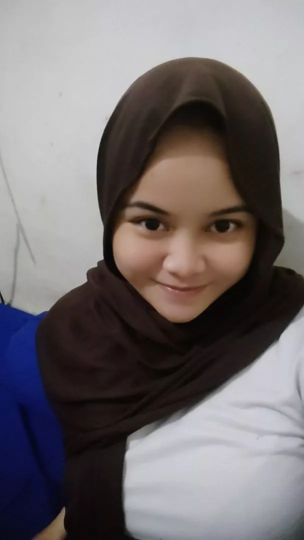 Pashmina Kaos Rayon Premium Adem Lentur - Foto ulasan pembeli